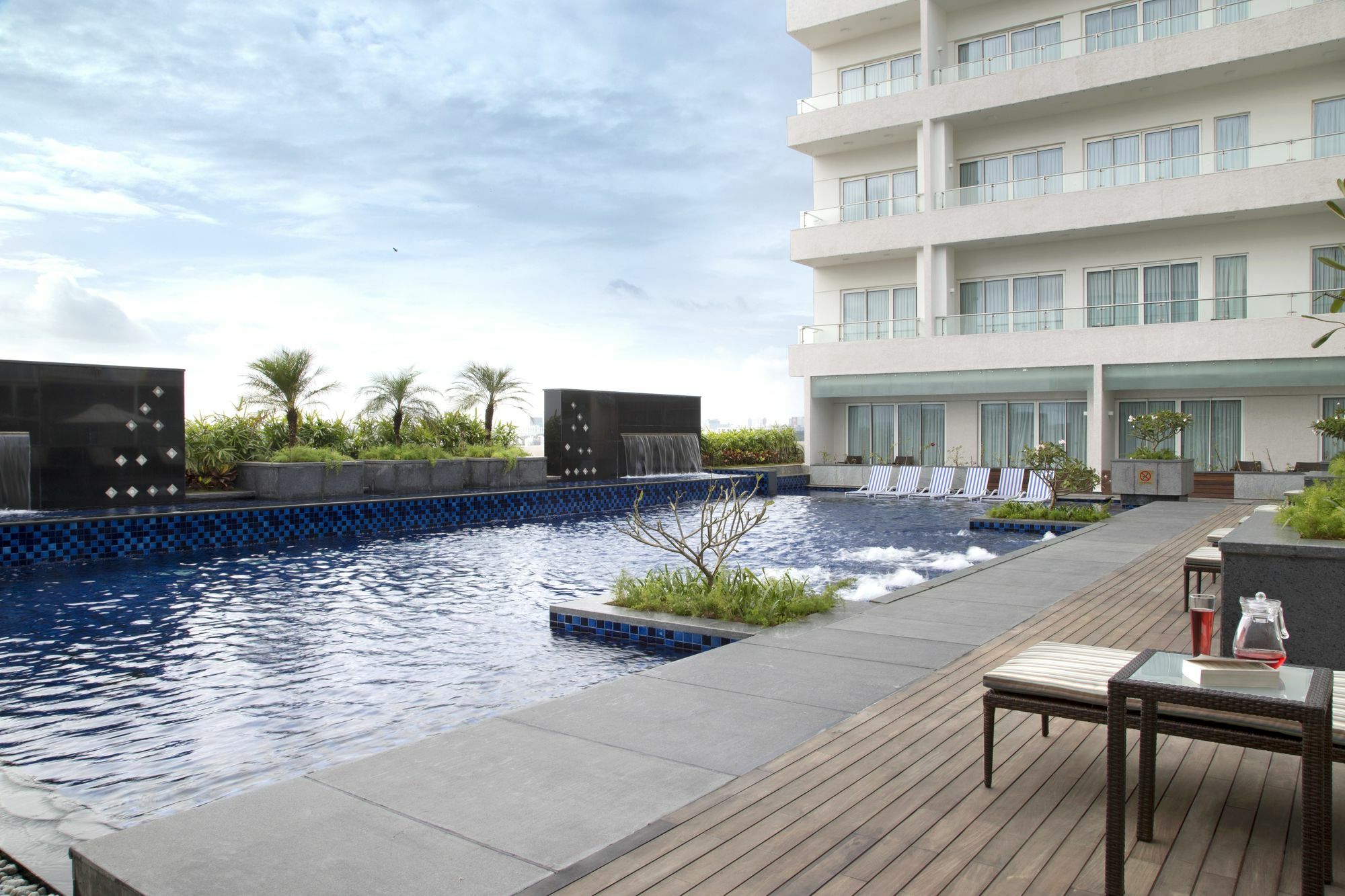 Oakwood Residence Whitefield Bangalore Exteriör bild